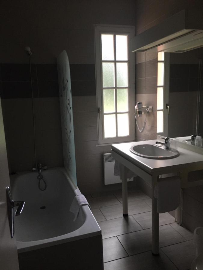 Hotel La Belle Etoile Thouare-sur-Loire ภายนอก รูปภาพ