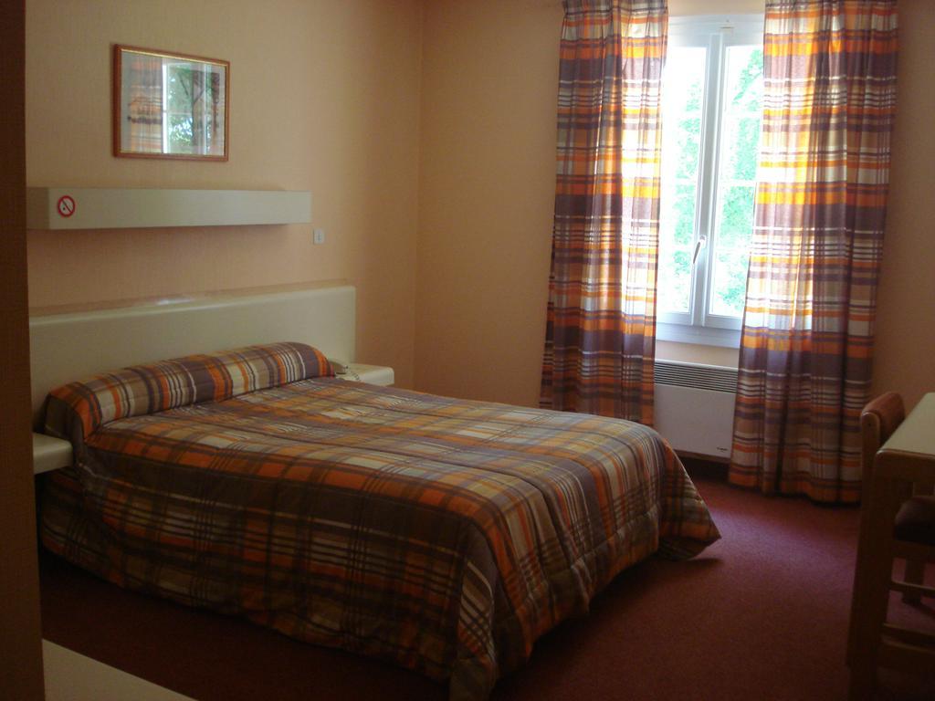 Hotel La Belle Etoile Thouare-sur-Loire ภายนอก รูปภาพ